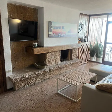 Апартаменты Nogalera With Sea View